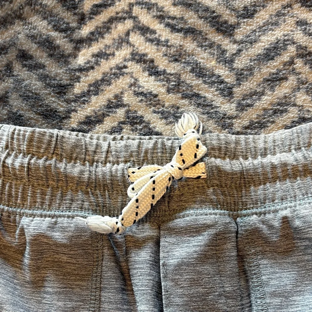 🦋OshKosh B'gosh Kids Gray Shorts